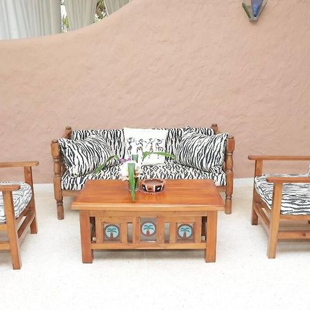 Tembo Beach Cottage Malindi Exterior photo